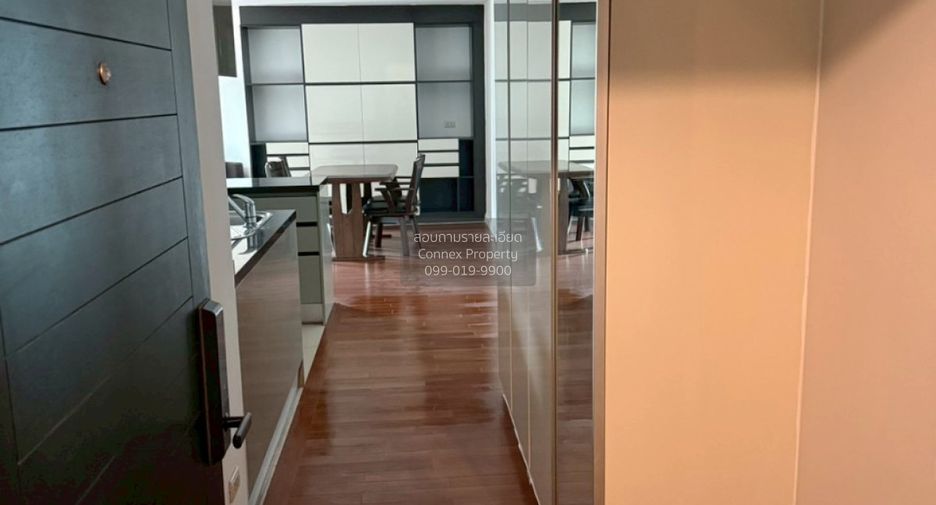 Condo en alquiler de 2 habitaciones en Huai Khwang, Bangkok