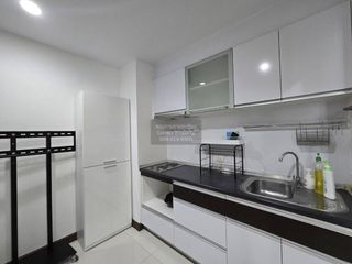 For rent 1 bed condo in Yan Nawa, Bangkok
