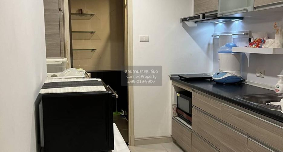 Wohnung zur Miete mit 2 Zimmer in Yan Nawa, Bangkok