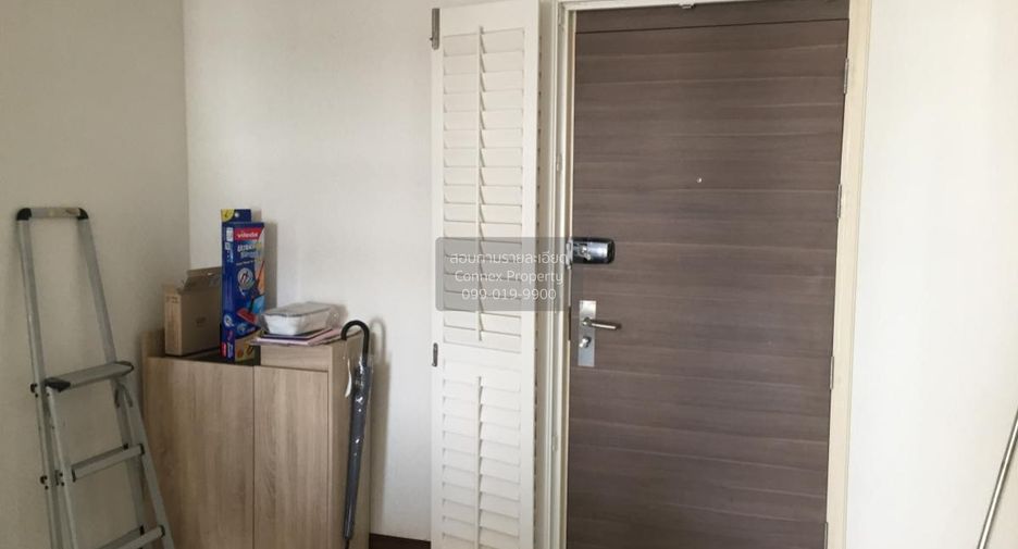 Condo en alquiler de 1 habitaciones en Yan Nawa, Bangkok