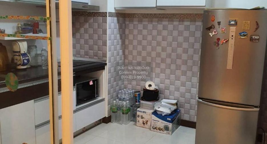 Condo en alquiler de 1 habitaciones en Yan Nawa, Bangkok
