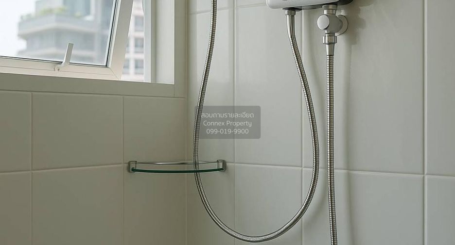 For rent 2 bedrooms condo in Bang Rak, Bangkok
