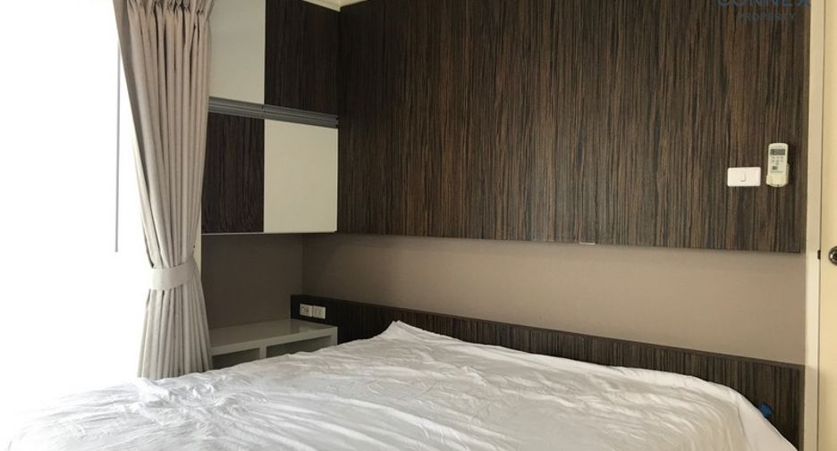 For rent 2 bedrooms condo in Yan Nawa, Bangkok