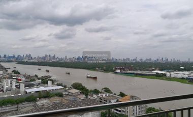 For rent 2 bedrooms condo in Yan Nawa, Bangkok