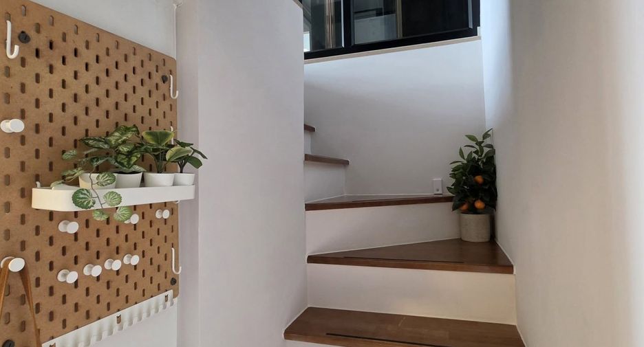 Wohnung zur Miete mit 2 Zimmer in Bang Sue, Bangkok
