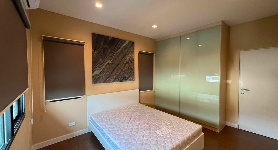 Casa en alquiler de 4 habitaciones en Bang Phli, Samut Prakan