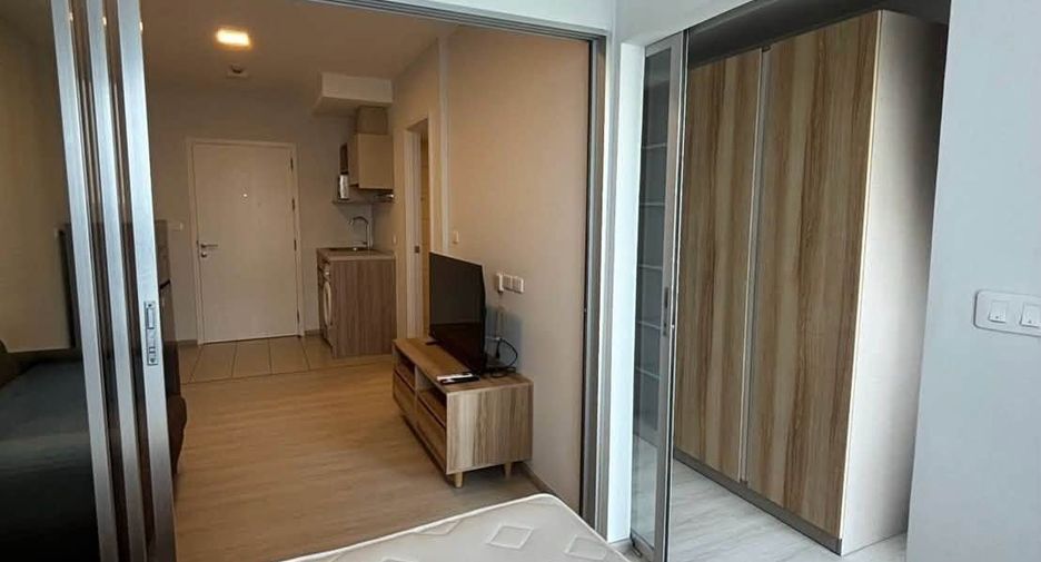 For rent studio condo in Phra Khanong, Bangkok