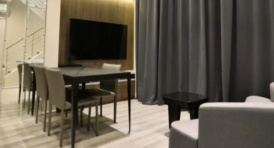 Condo en alquiler de 1 habitaciones en Watthana, Bangkok