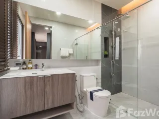 À vendre 4 chambres maison à Lat Krabang, Bangkok