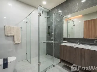À vendre 4 chambres maison à Lat Krabang, Bangkok