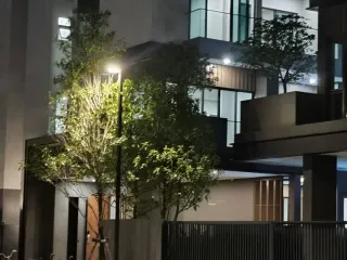 Haus zum Kauf mit 5 Zimmer in Bang Kapi, Bangkok