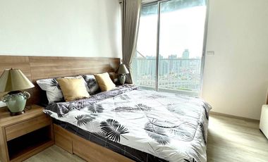 Condo en alquiler de 1 habitaciones en Phra Khanong, Bangkok