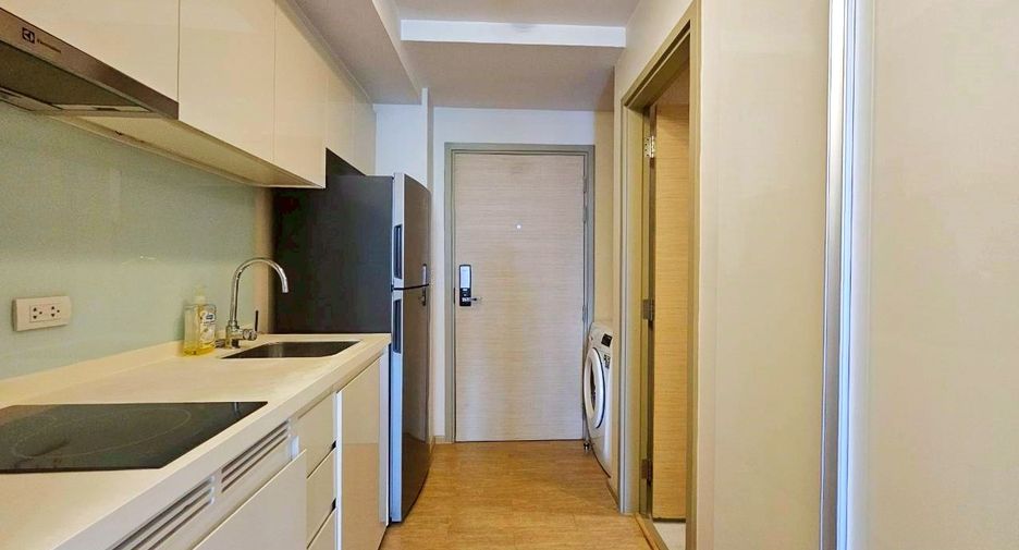 For rent and for sale 1 bed condo in Khlong Toei, Bangkok