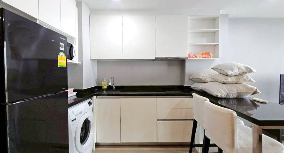 For rent 1 bed condo in Khlong Toei, Bangkok