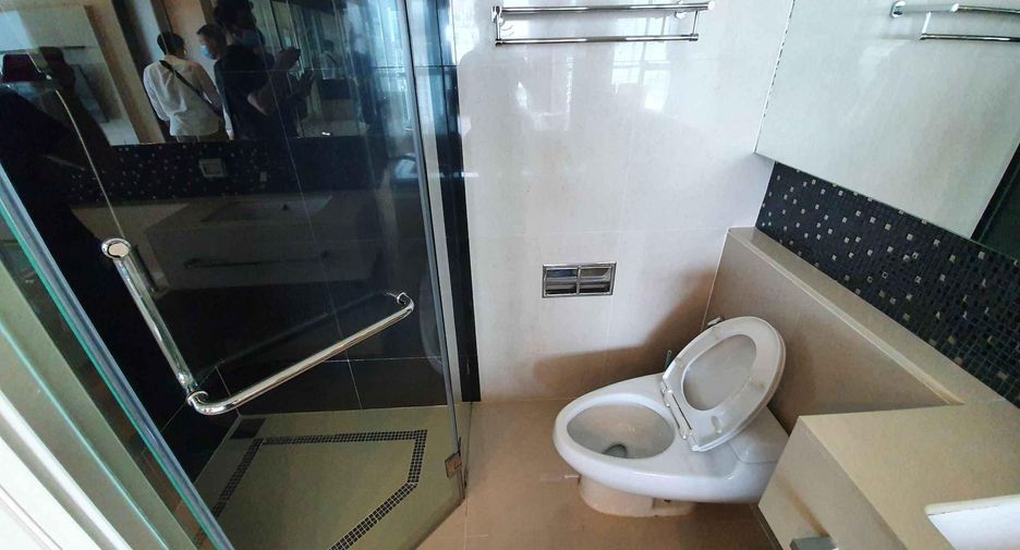 For rent 1 bed condo in Sathon, Bangkok