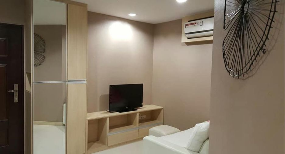 Condo en alquiler de 2 habitaciones en Watthana, Bangkok