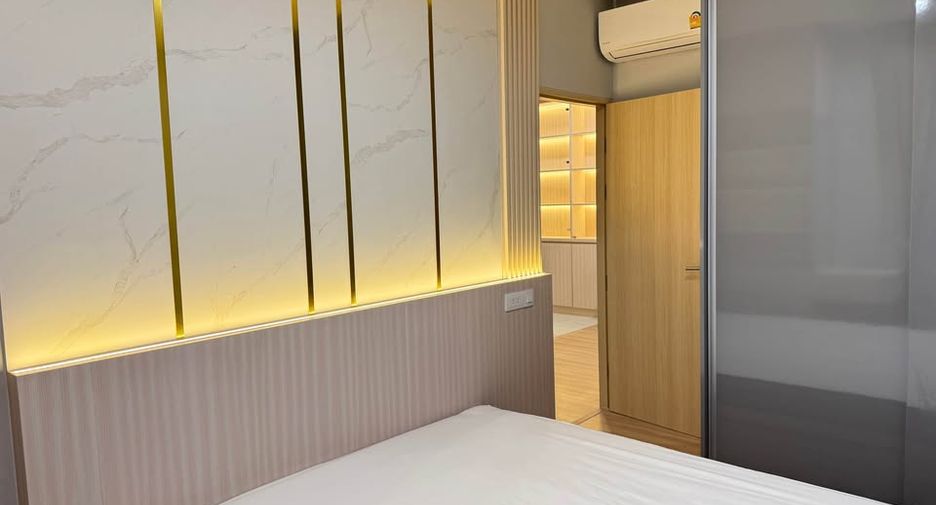 For rent 2 bedrooms condo in Bang Na, Bangkok