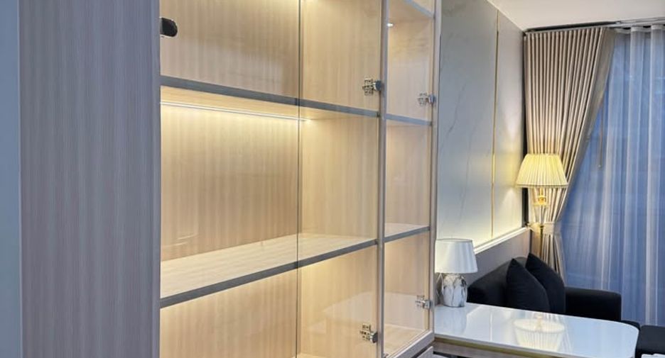 For rent 2 bedrooms condo in Bang Na, Bangkok