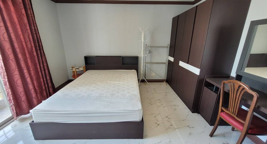 ให้เช่า 2 ห้องนอน คอนโด ใน คลองเตย, กรุงเทพฯ