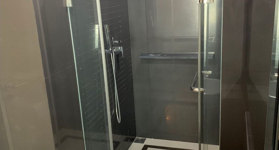 For rent そして for sale 1 Beds condo in Phra Khanong, Bangkok