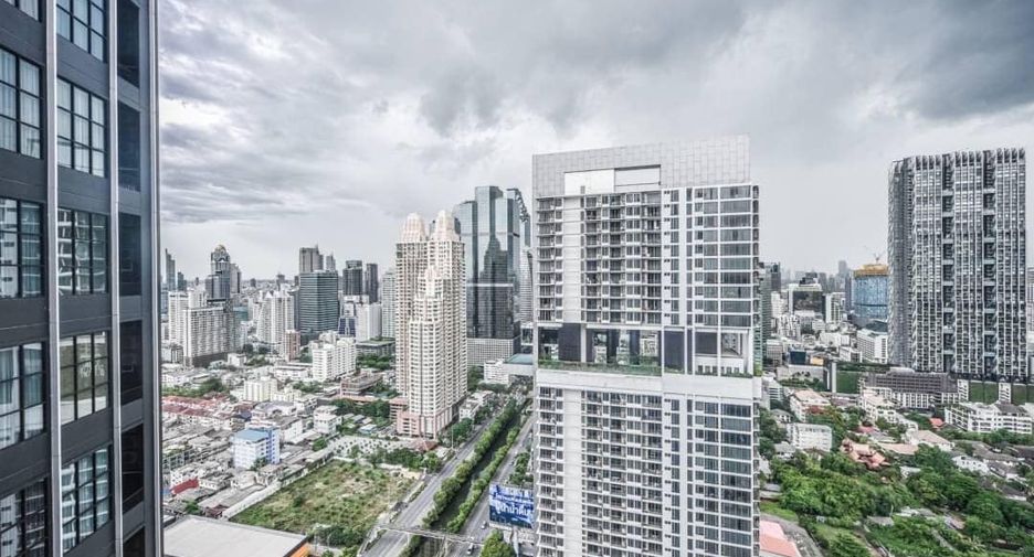 Condo en alquiler de 1 habitaciones en Sathon, Bangkok