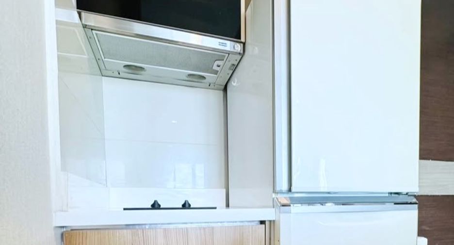 For rent 1 bed condo in Sathon, Bangkok