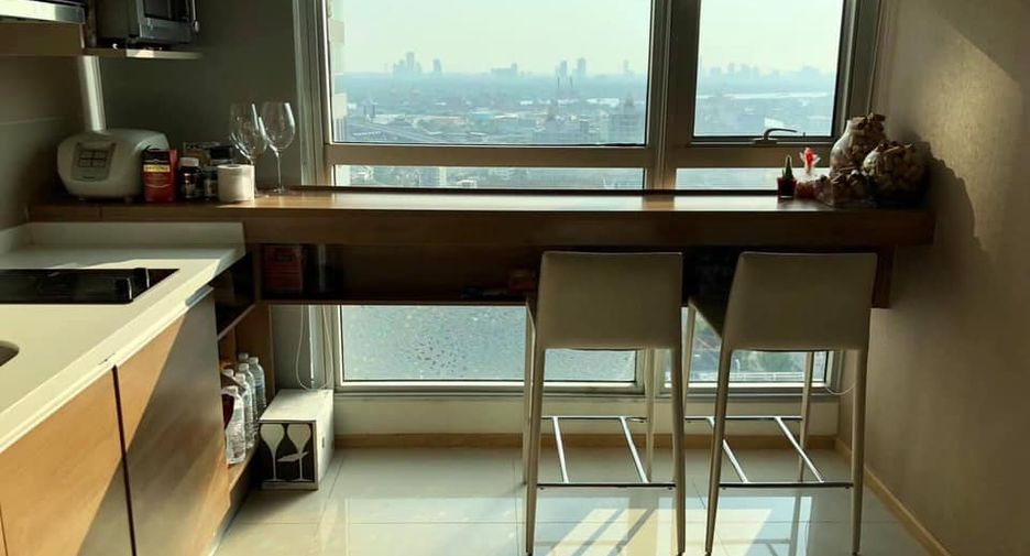 For rent 1 bed condo in Phra Khanong, Bangkok