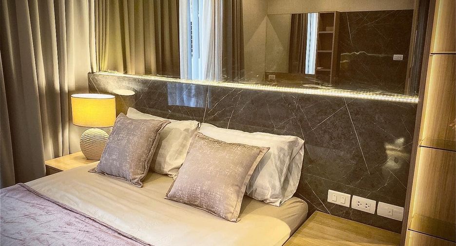 For rent 1 bed condo in Phra Khanong, Bangkok