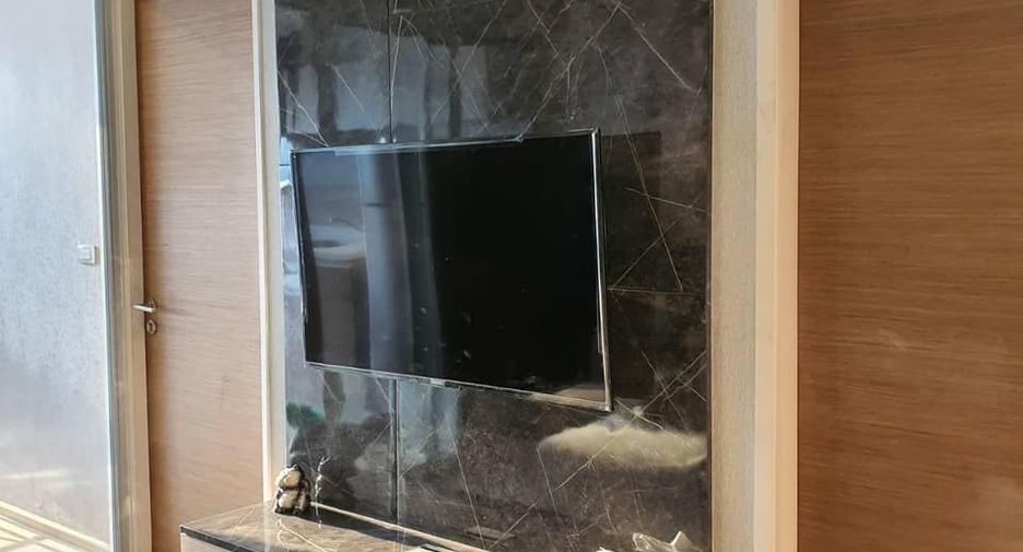 For rent 1 bed condo in Phra Khanong, Bangkok