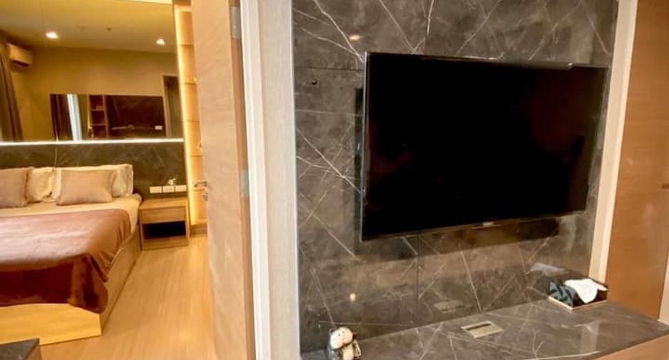 For rent 1 bed condo in Phra Khanong, Bangkok