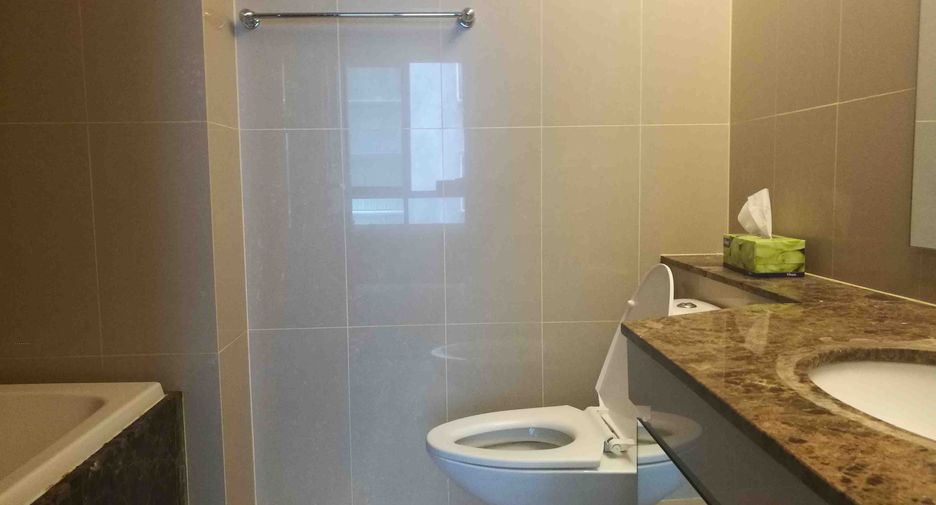 For rent 1 bed condo in Watthana, Bangkok