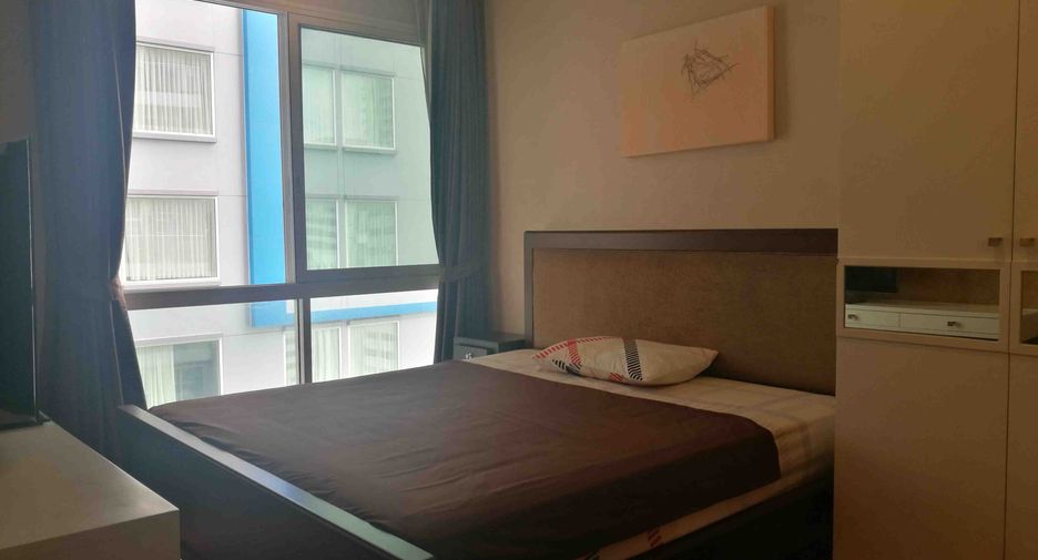 For rent 1 bed condo in Watthana, Bangkok