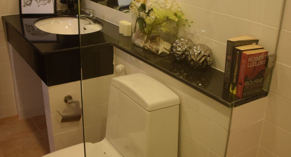 Wohnung zur Miete mit 2 Zimmer in Watthana, Bangkok