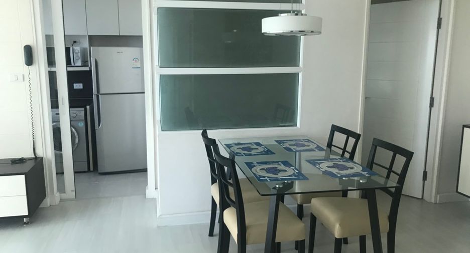 Wohnung zur Miete und zum Kauf mit 2 Zimmer in Khlong San, Bangkok