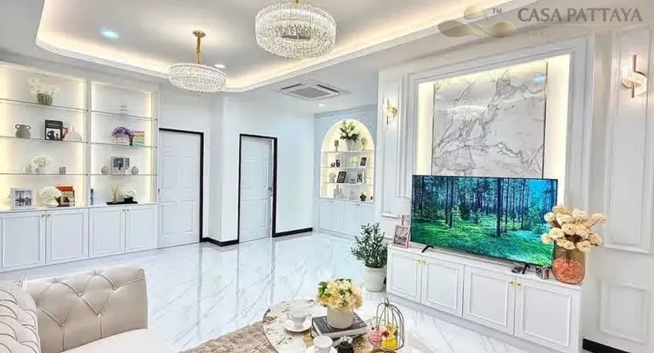 For sale 3 bedrooms villa in Bang Lamung, Chonburi