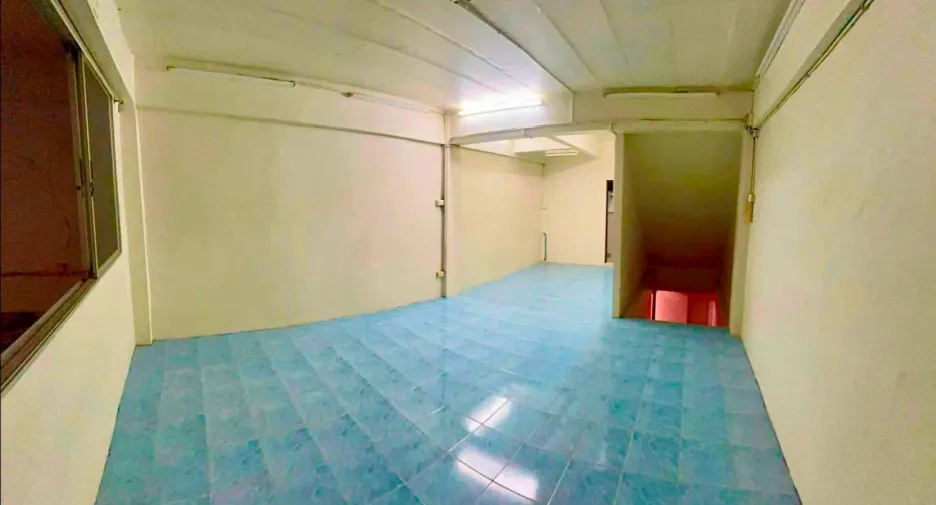 For sale 2 ベッドルーム apartment in Bang Lamung, Chonburi