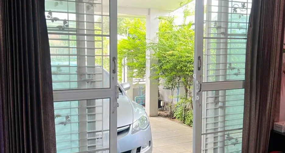 For sale 2 ベッドルーム house in Bang Lamung, Chonburi