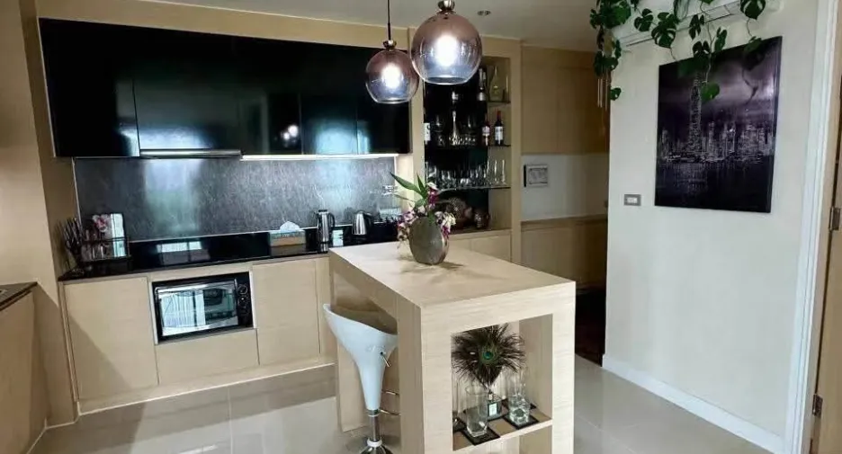 出售 2 卧室 公寓 在 Bang Lamung, Chon Buri