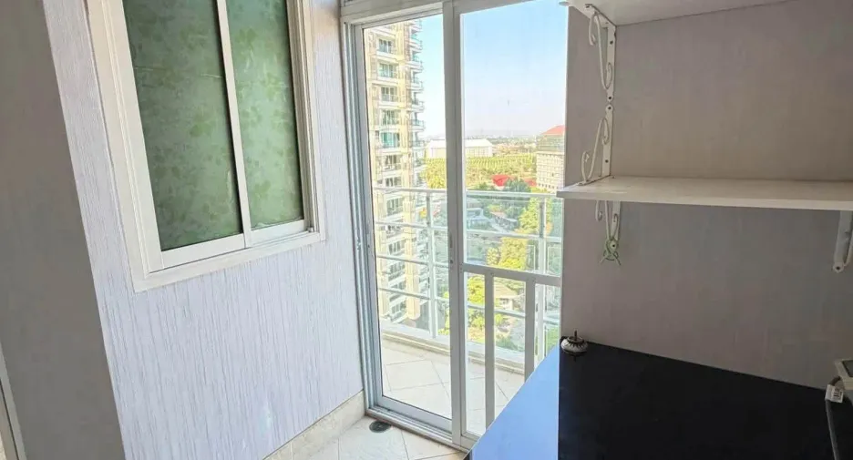 À louer 4 chambres condo à Jomtien, Pattaya