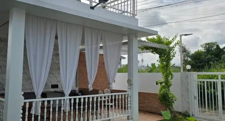 Casa en venta de 6 habitaciones en Hang Dong, Chiang Mai