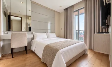 For sale 1 bed condo in Watthana, Bangkok
