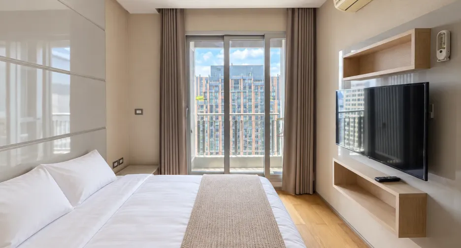 For sale 1 bed condo in Watthana, Bangkok