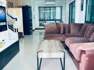 Casa en venta de 3 habitaciones en Saraphi, Chiang Mai