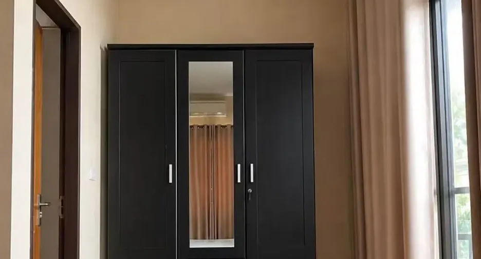 For sale 3 bedrooms house in Saraphi, Chiang Mai