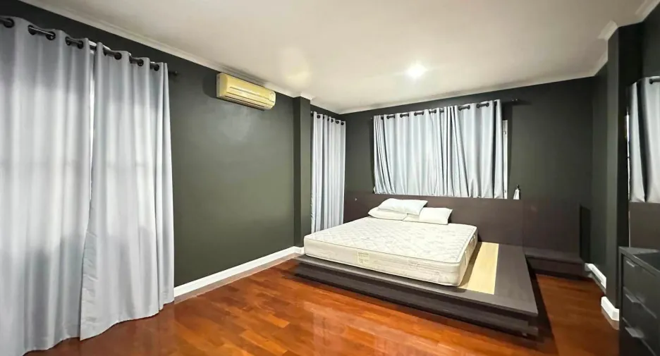 For rent 3 bedrooms house in San Sai, Chiang Mai