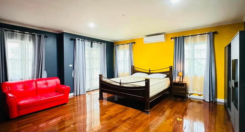For rent 3 bedrooms house in San Sai, Chiang Mai