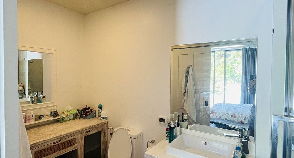 For rent 3 bedrooms villa in Mueang Phuket, Phuket