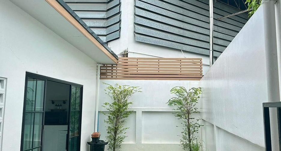 For rent 2 bedrooms house in Mueang Phuket, Phuket