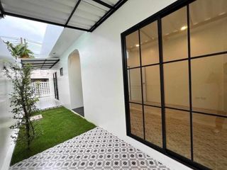 For rent 2 bedrooms house in Mueang Phuket, Phuket