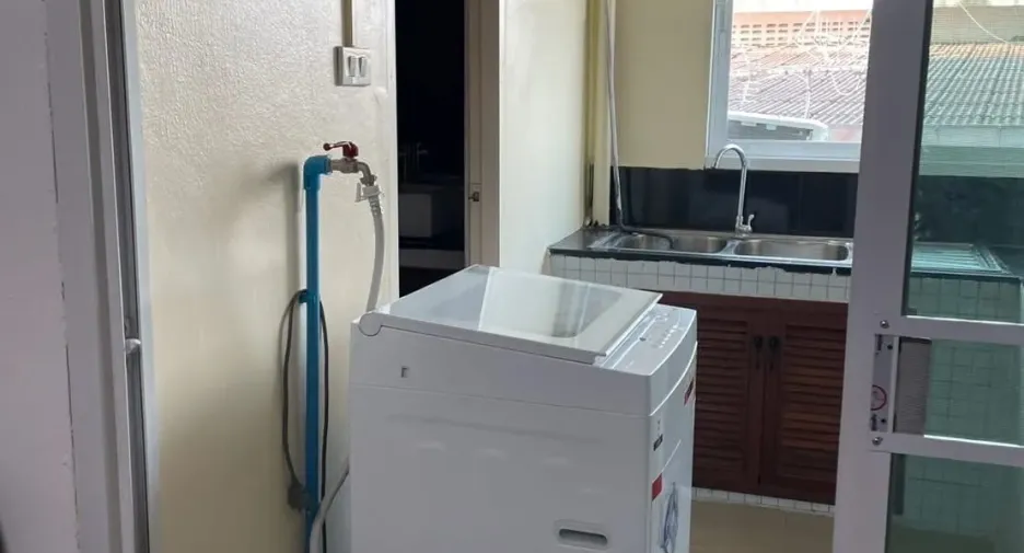 For rent 3 bedrooms condo in Mueang Chiang Mai, Chiang Mai